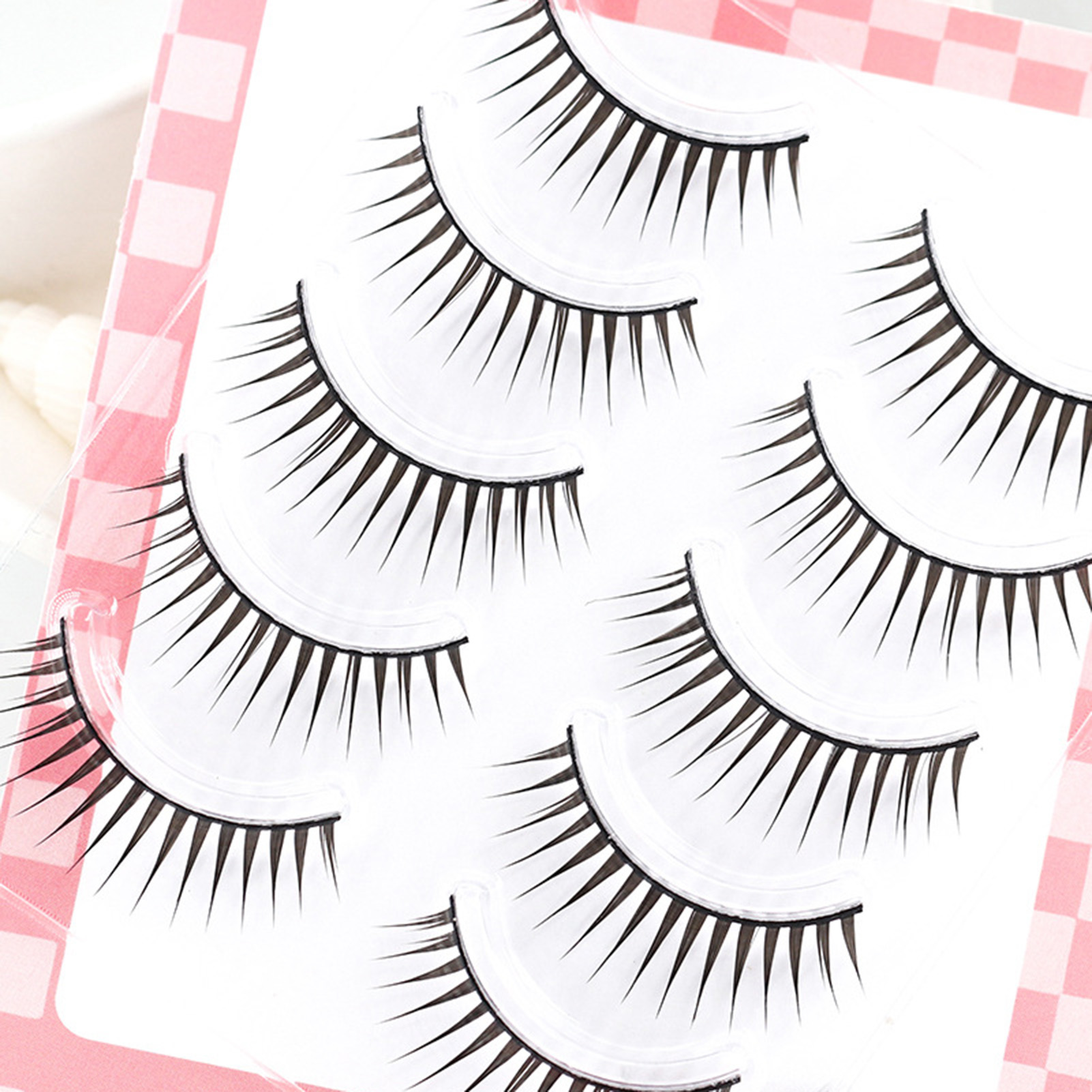 5 أزواج من الرموش الصناعية على - مراجعة Eyelash Extension Japanese Style وسعره