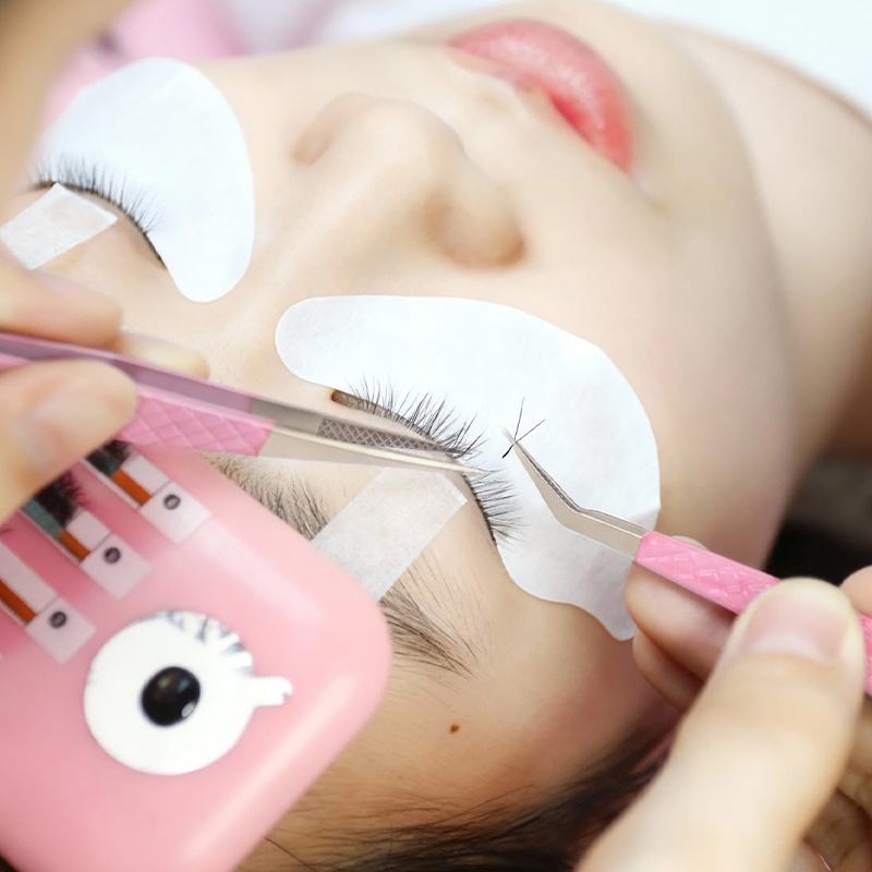ملقط رموش عالي الدقة مع طرف من - مراجعة Isolation Tweezer Curved وسعره